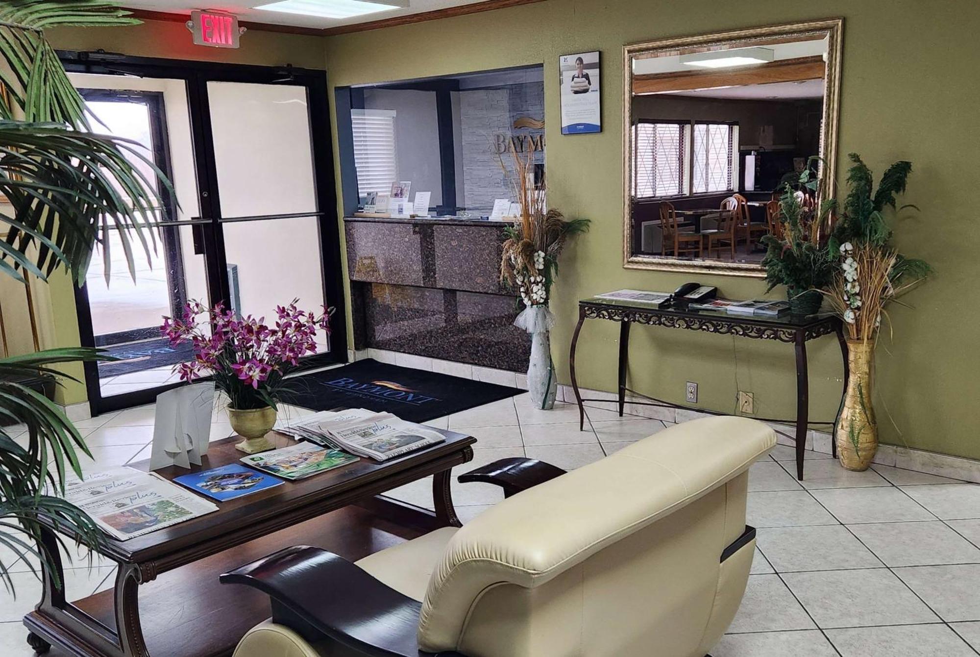 Baymont By Wyndham Decatur Hotel Luaran gambar